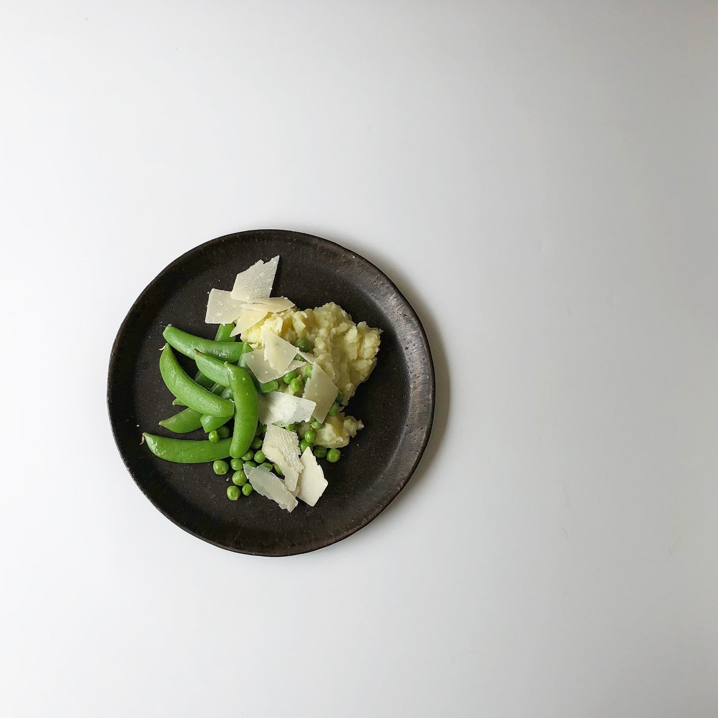 FOR SUCH A TIME Round Plate 25cm