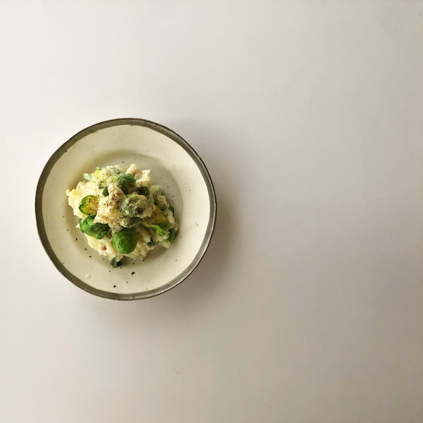 MY DISH Round Plate 17cm