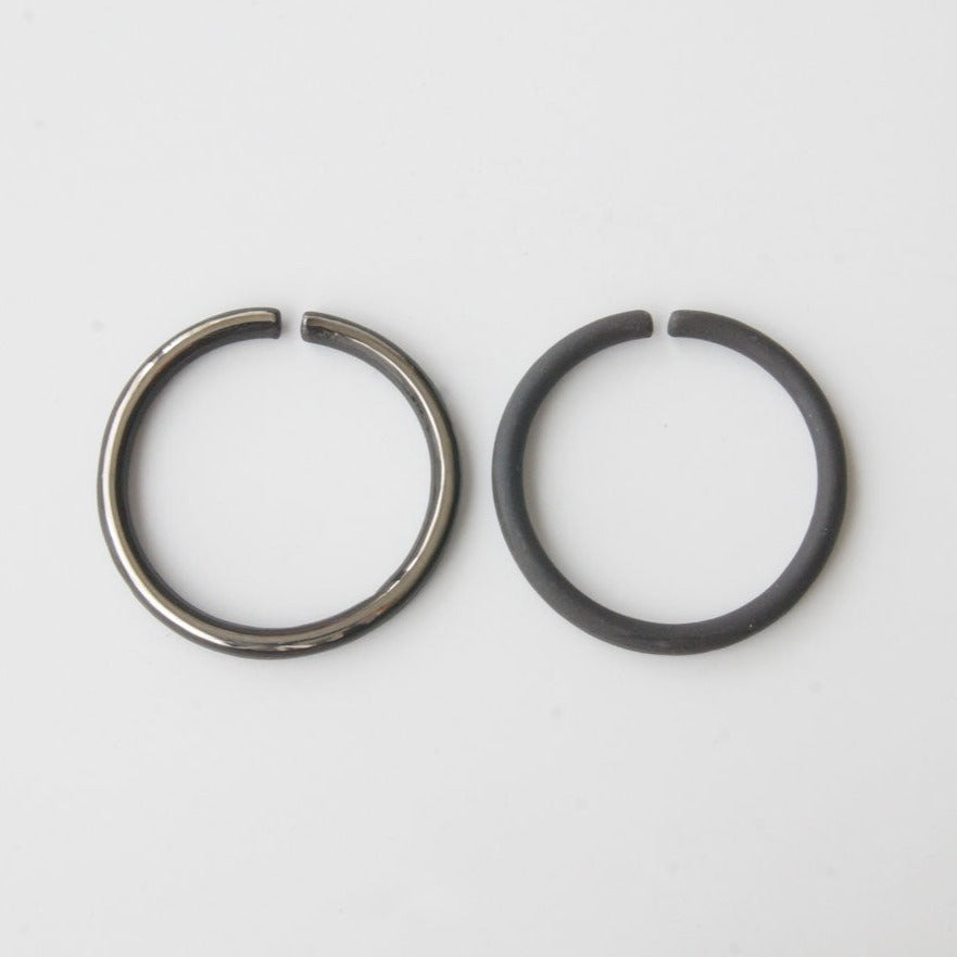 THIS SIDE Earrings M