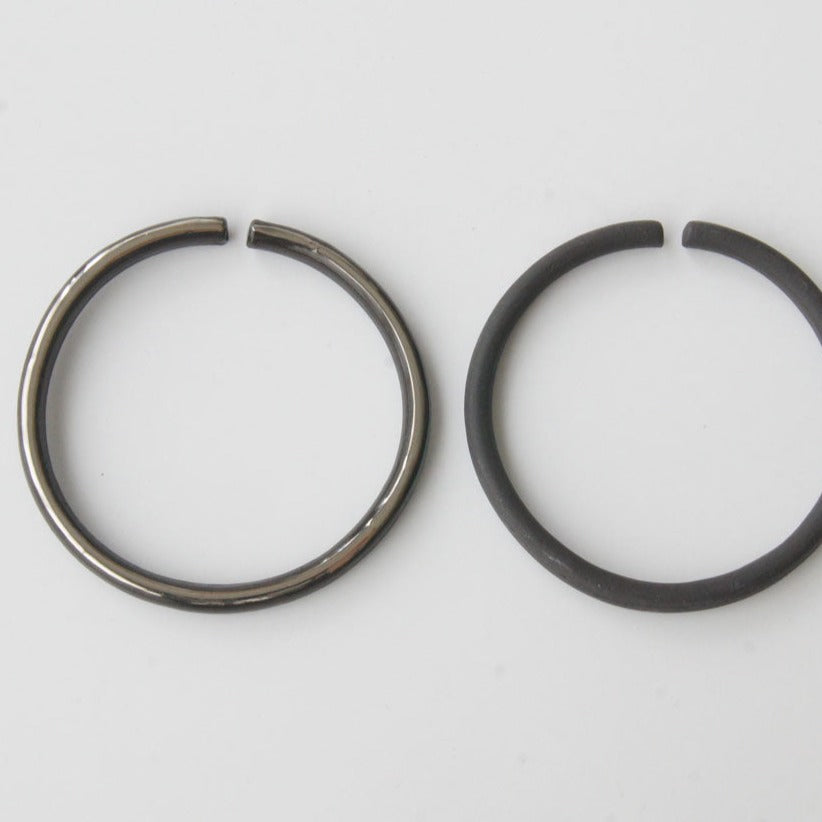 THIS SIDE Earrings L